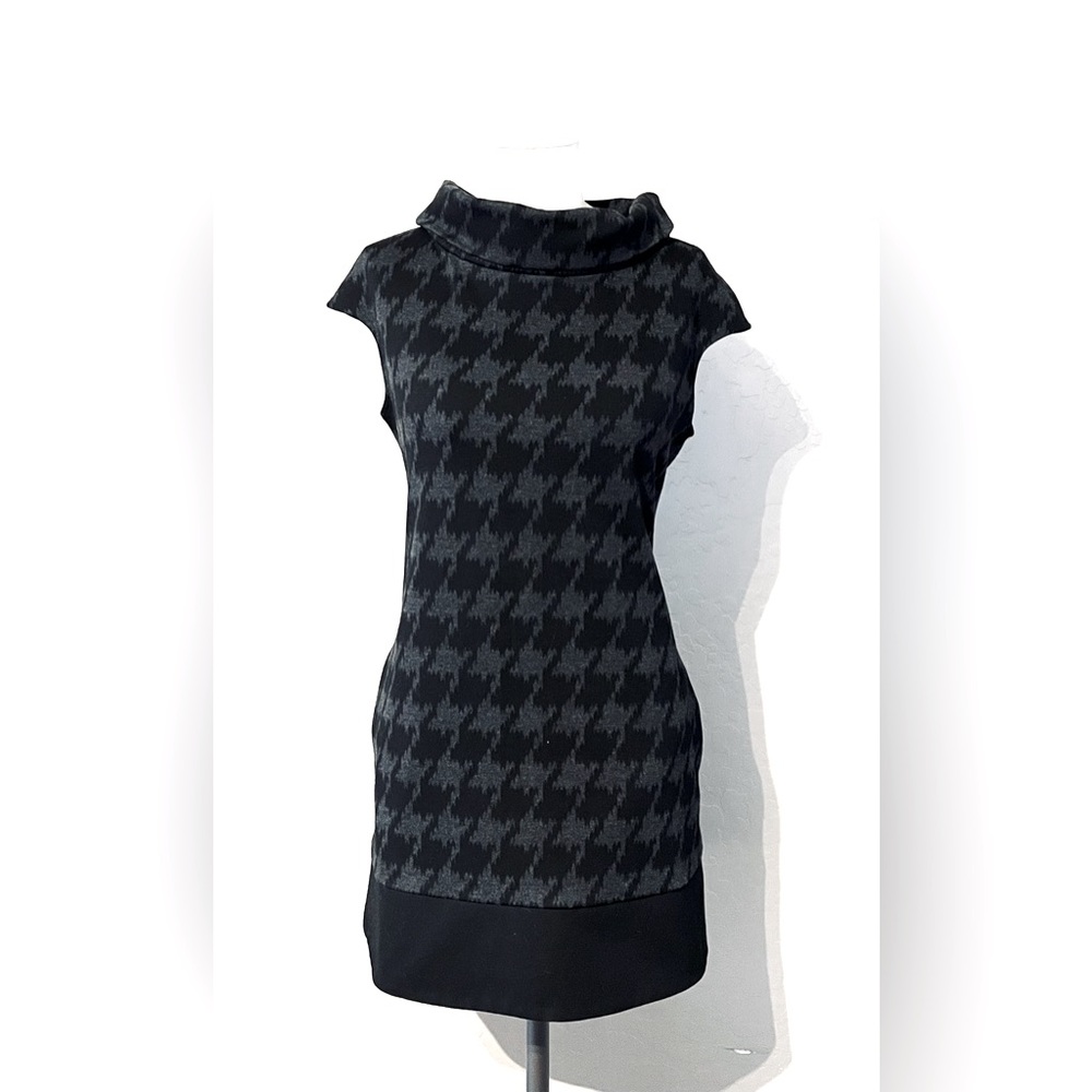Express houndstooth cap sleeve tunic dress